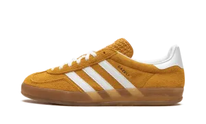 GAZELLE INDOOR WMNS "SUPCOL" HQ8716
