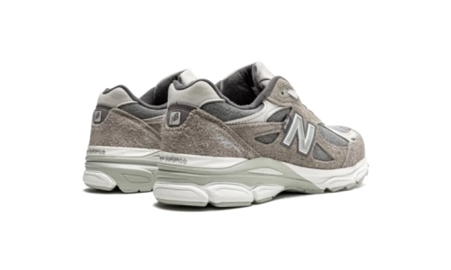 New Balance 990 V3 - Levi's Elephant Skin