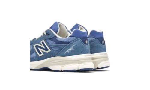 New Balance 990 V3 - Levi's Denim