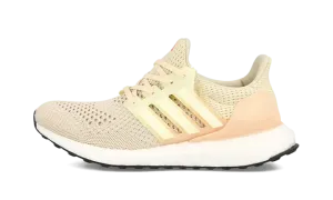 ULTRABOOST 1.0 WMNS "Ecru Tint / Semi Coral Fusion" HQ4208