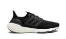 ULTRABOOST 22 WMNS "Black" GX5591
