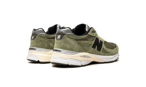 New Balance 990 V3 - JJJJound "Olive"