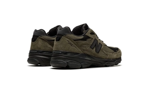 New Balance 990 V3 - JJJJound "Brown Black"