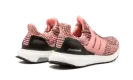 ULTRABOOST WMNS "Salmon"