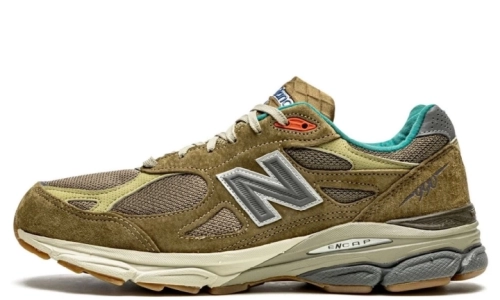 New Balance 990 V3 - Bodega "Anniversary"