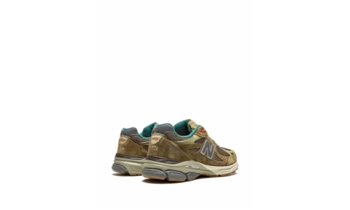 New Balance 990 V3 - Bodega "Anniversary"