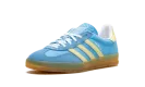 Gazelle Indoor WMNS "Semi Blue Burst Almost Yellow" IE2960