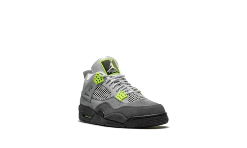 Air Jordan 4 - Neon