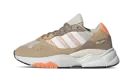 Retropy F90 WMNS "Light Brown Orange" HP9628