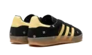 Gazelle Indoor WMNS "Core Black Almost Yellow Floral" IF4490