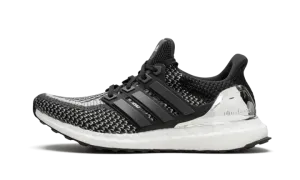 UltraBOOST GS