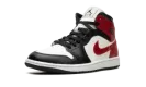 AIR JORDAN 1 MID WMNS "Black Toe" BQ6472 160