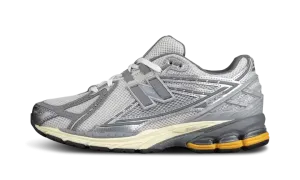 1906R "ÄúThe Sweetness of Kin‚Äù x Randomevent - Tan Cream Brown" M1906RRED