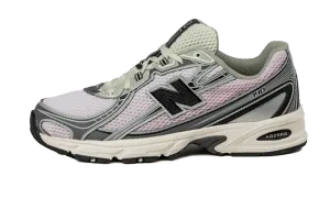 740 "Pink Granite" U740YG2