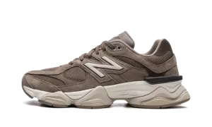 9060 "Mushroom Brown" U9060JMR