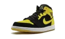Air Jordan 1 Mid "New Love 2017 Release" 554724 035