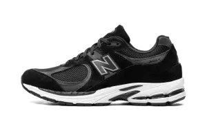 2002R "Black / Gunmetal" M2002RBK