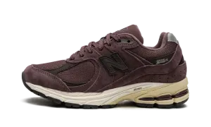 2002R "Dark Grape" M2002RCD