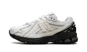 1906R "Comme des Garcons Homme - White" M1906RCO