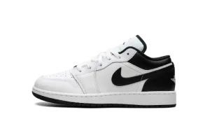 Air Jordan 1 Low GS "WHITE BLACK" 553560 132