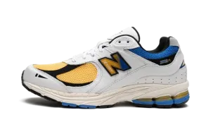 2002R "Vibrant Apricot" M2002RGW