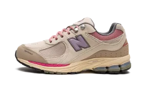 2002R "Hiking Pack - Beige" M2002RWL