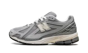 1906R "Raincloud" M1906REJ