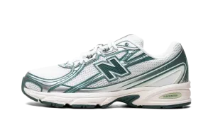 740 "White / Marsh Green" U740GR2