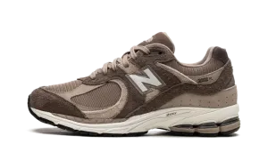 2002R "ASOS Exclusive Brown" M2002RAY