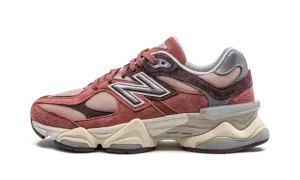 9060 "Mineral Red/Truffle" U9060TRU