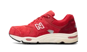 1700 "Kith - Canada Pack - Red" CM1700KR