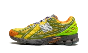 1906R "Action Bronson - Scorpius" M1906RBR