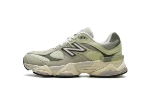 9060 GS "Olivine" GC9060EE