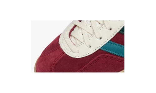 Gazelle Indoor - Burgundy Multi