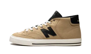 NB Numeric 213 "TAN/WHITE" NM213TNB