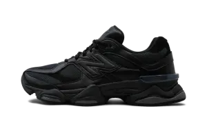 9060 "BLACK" U9060NRI