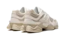 9060 "Beige White" U9060SS
