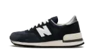 990 v1 "Navy / White" M990NV1