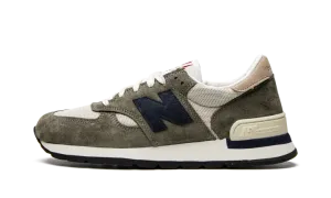 990 V1 "Made In USA - Teddy Santis Olive" M990WG1