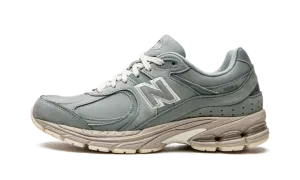 2002R "Kith Pistachio" M2002RK1