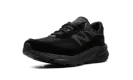 990 v6 "Triple Black" U990BB6