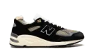 990 v2 "Teddy Santis - Black" M990TE2