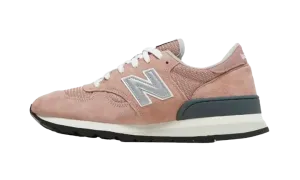 990v1 "Kith - Dusty Rose" M990KT1