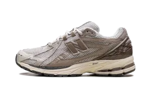 1906R "Beige Vachetta" M1906RZB