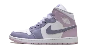 Jordan 1 Mid WMNS "Indigo Haze Doll White" BQ6472 510