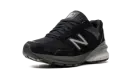 990v5 WMNS "Black / Silver"