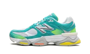 9060 "Cyan Burst" U9060DBT