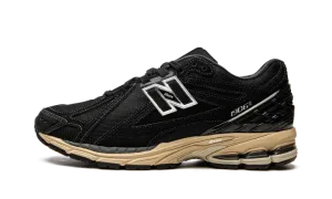 1906R "Black Cream" M1906RK