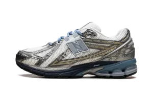 1906R "White Silver Blue" U1906RNJ