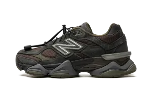 9060 "Blacktop/Dark Moss/Black" U9060PH